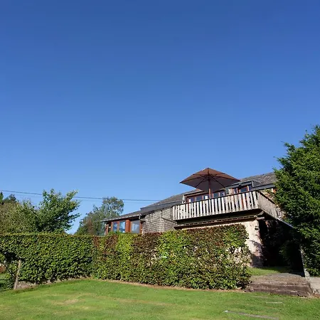 Charming And Classic Farmhouse In Roy, A Drive Away From Luxembourg *