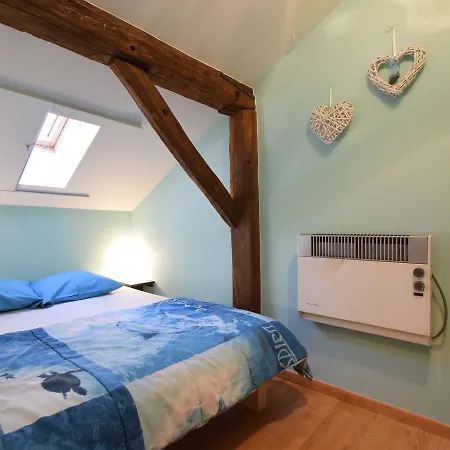 Charming And Classic Farmhouse In Roy, A Drive Away From Luxembourg *