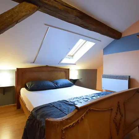 Charming And Classic Farmhouse In Roy, A Drive Away From Luxembourg Prázdninový dům